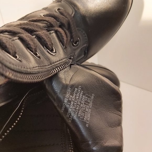 Boots Guess Size 6.5 - Picture 12 of 16